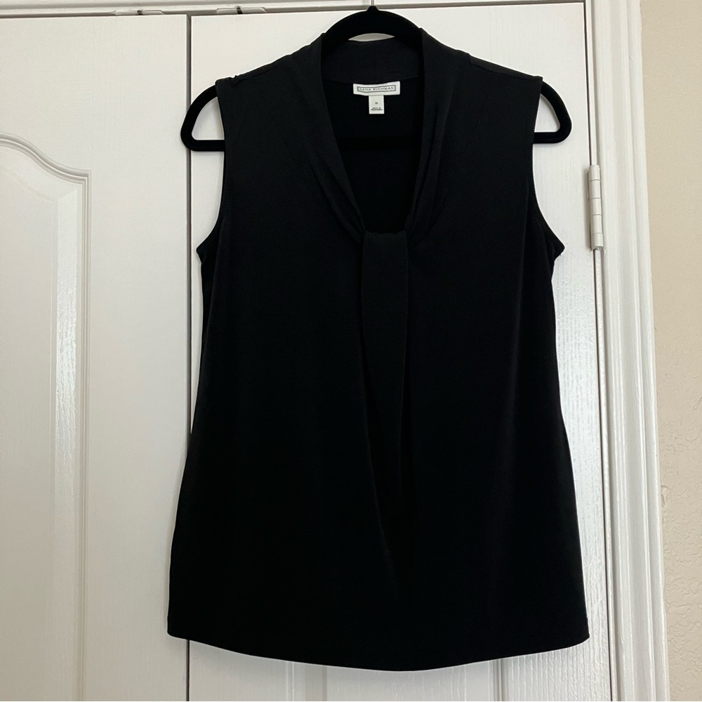 Dana Buchman Black Sleeveless Blouse